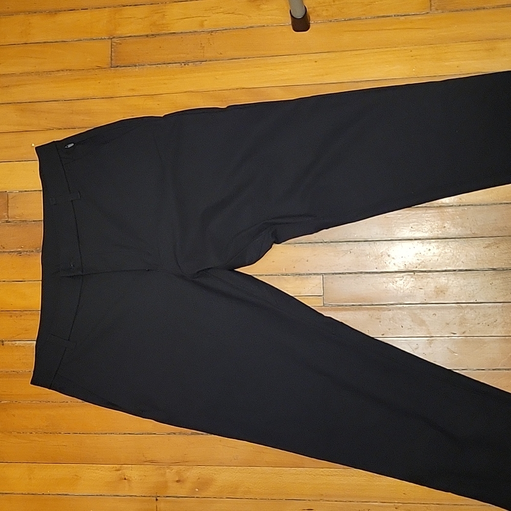 Lululemon ABC 36